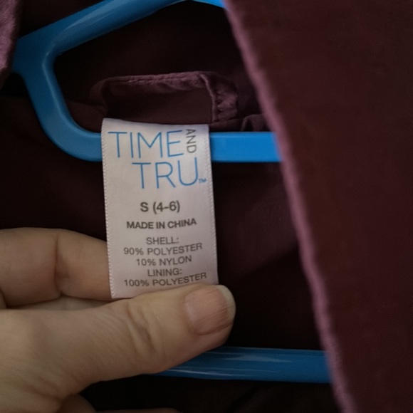 Lightweight jacket - Picture 2 of 6